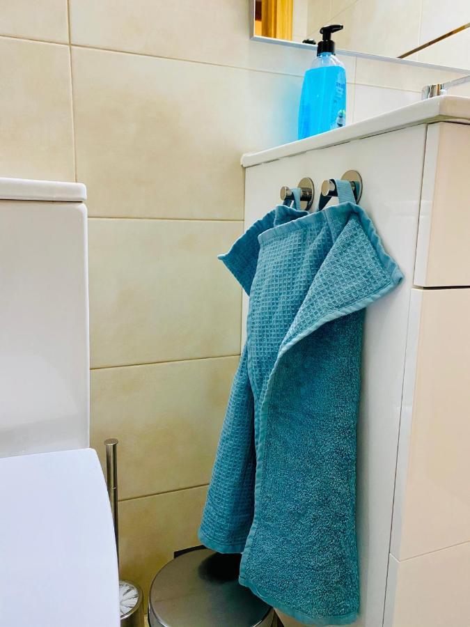 Апартаменты Stor Vaning I Caleta Hamn Торре-дель-Мар Экстерьер фото